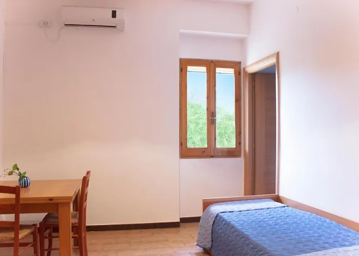 Due Mari Бари-Сардо